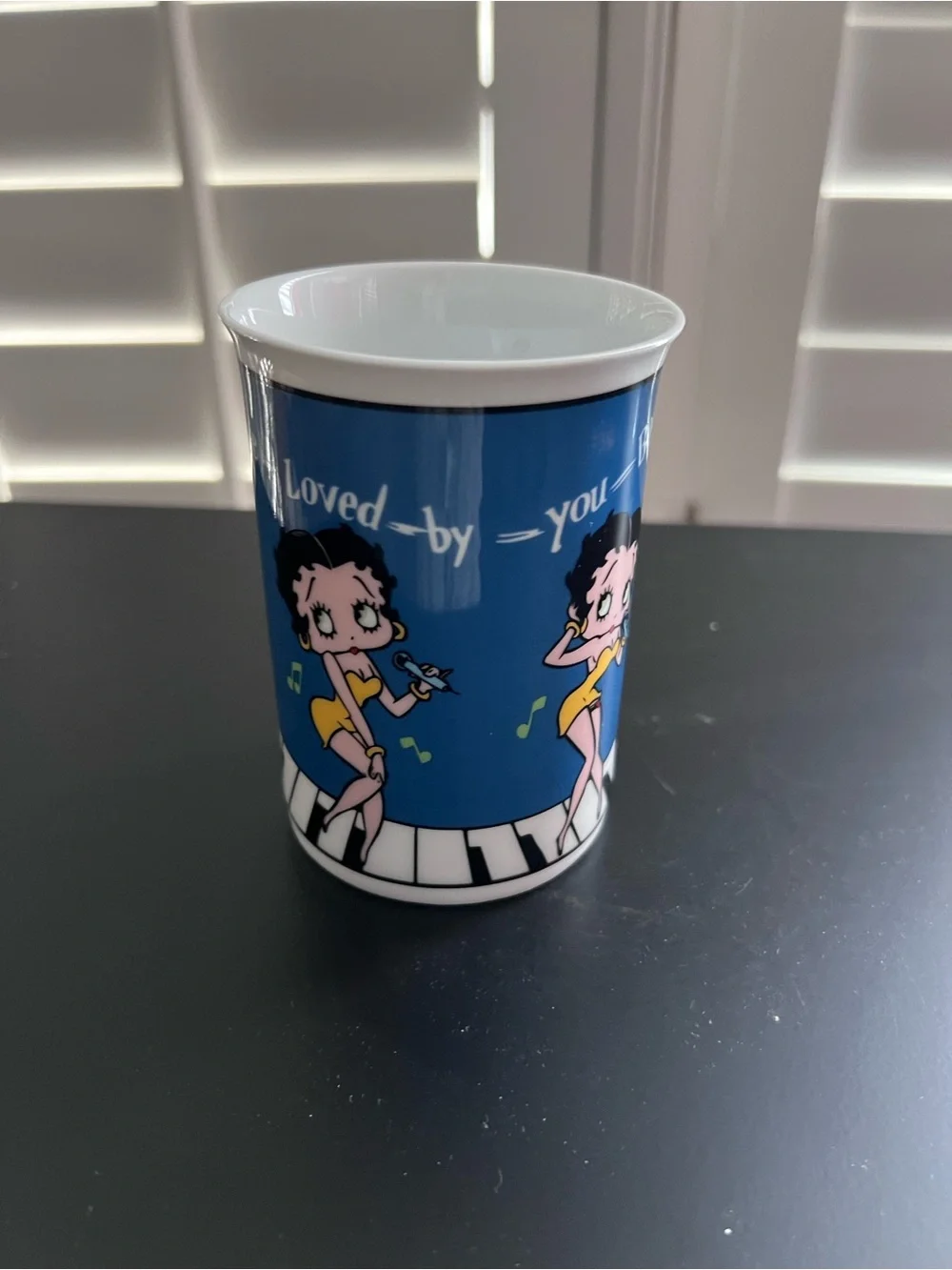 Betty Boop Blue Ceramic Mug with Yellow Accents
